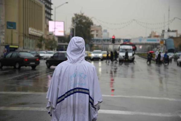 دلیل ترافیک تهران در روزهای بارانی 