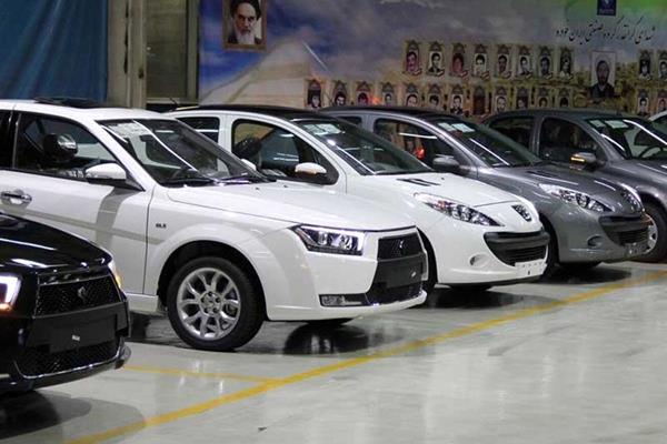 فروش ۱۷۰ خودرو به قیمت کارخانه در بورس