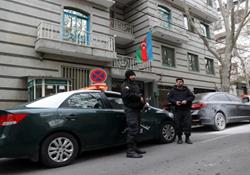 وزارت خارجه آذربایجان: سفارت تهران را تخلیه می‌کنیم 