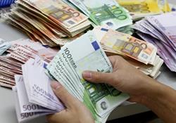 ثبات دلار در سایه افزایش پوند و کاهش یورو