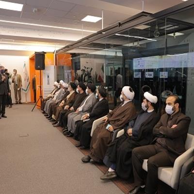 بازدید روسای نهاد نمایندگی مقام معظم رهبری در دانشگاه‌های تهران از مرکز مانیتورینگ همراه اول