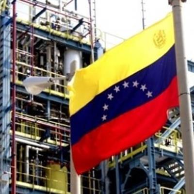 تولید بنزین در ونزوئلا از سرگرفته شد/310 هزار بشکه در روز ظرفیت تولید
