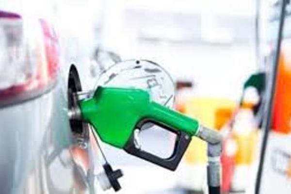 ماجرای سهمیه بندی بنزین و اپلیکیشن های حمل و نقلی