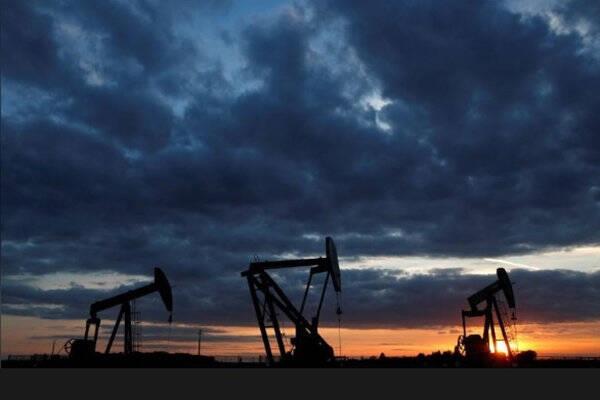 کاهش قیمت نفت برای چهارمین روز متوالی