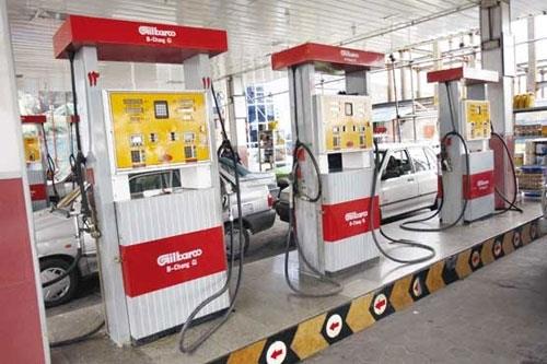 کار دشوار تعدیل قیمت سوخت در ایران