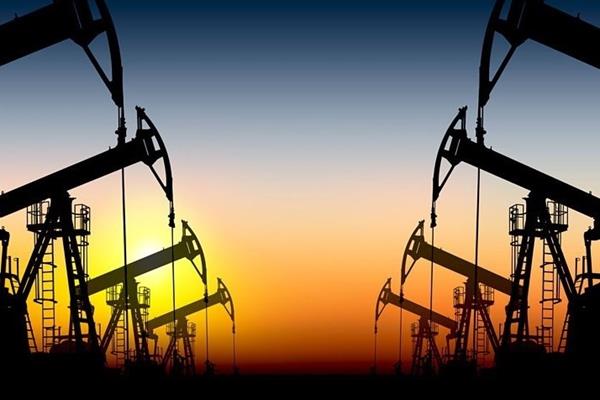 پیش‌بینی افزایش قیمت نفت به ۱۳۰دلار