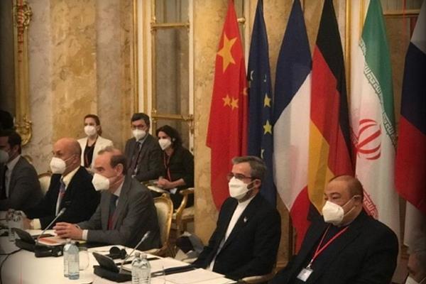 نشست فوری کارگروه‌های رفع تحریم و هسته‌ای در وین